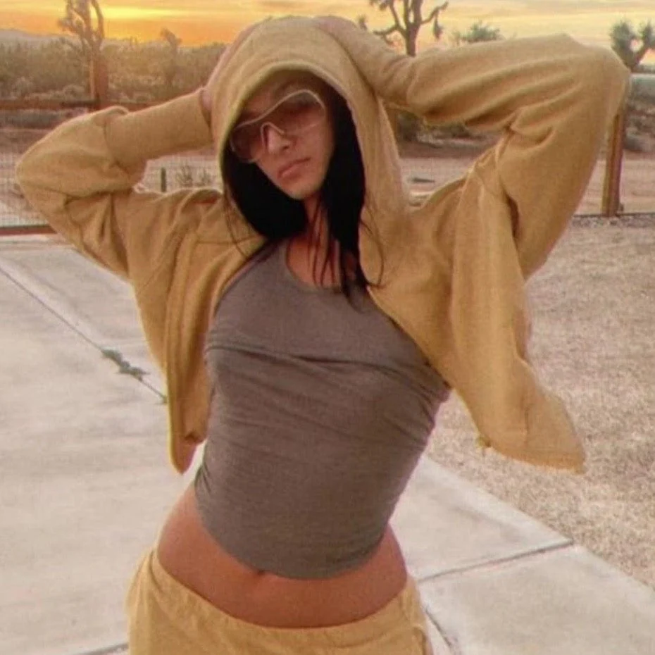 Pristine Aura Discover the Essence of Fashionable Vision